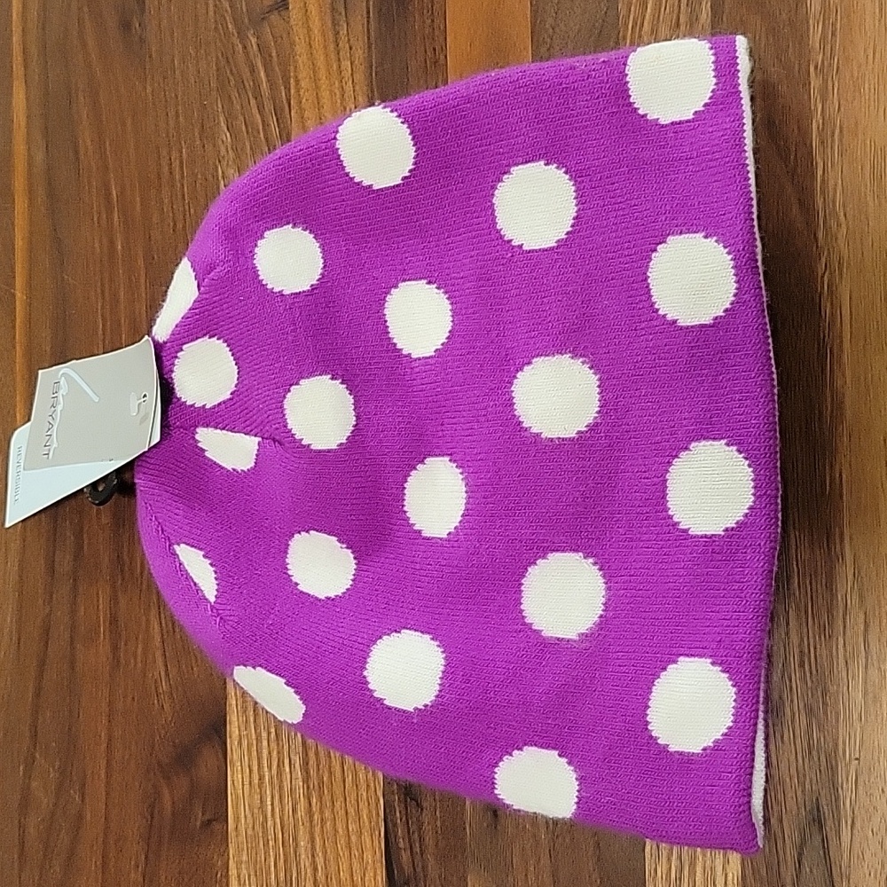 LANE BRYANT REVERSIBLE PURPLE PATTERNED BEANIE